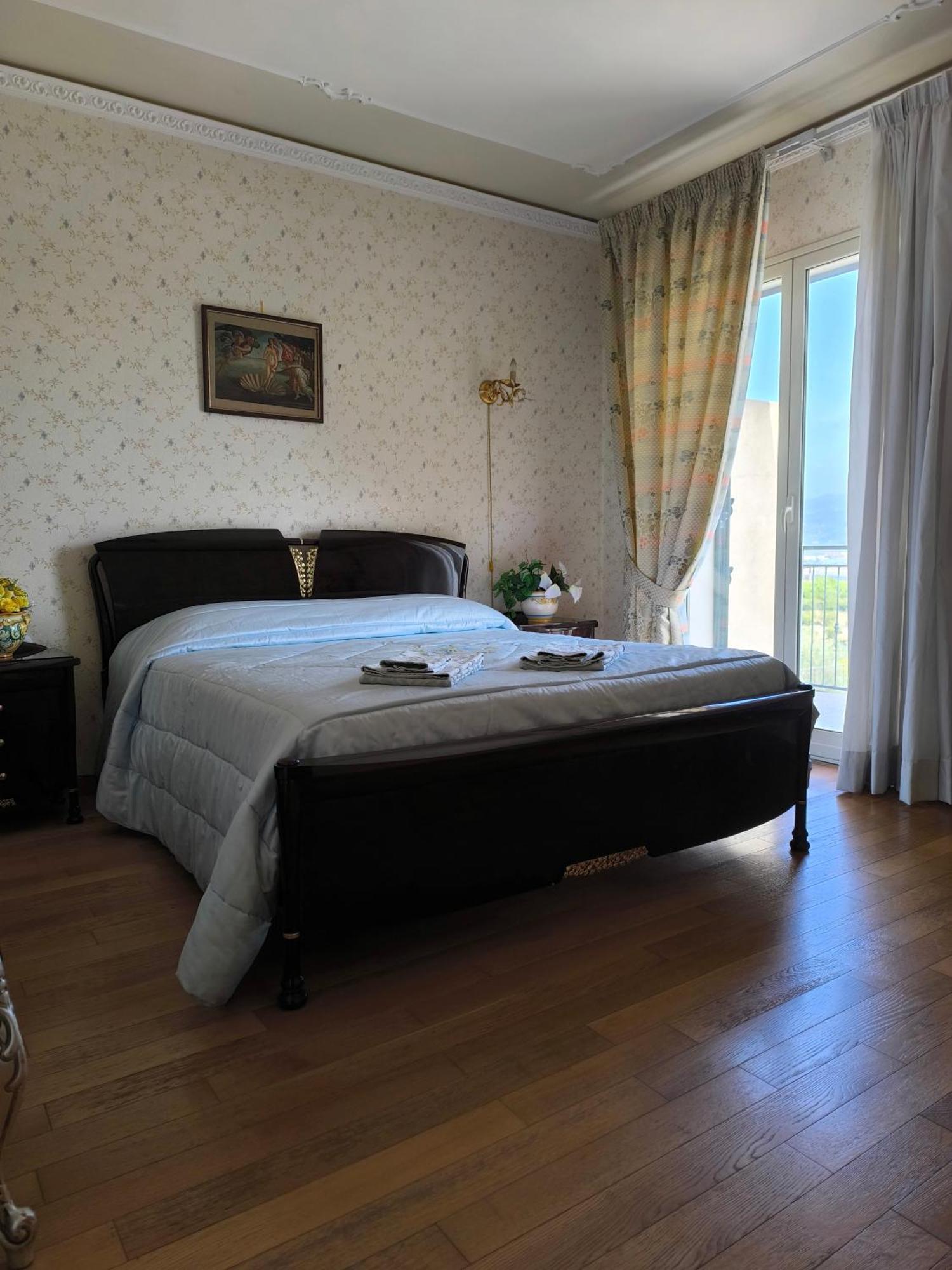 לינה וארוחת בוקר Motta SantʼAnastasia Bed & Breakfast Kalinka מראה חיצוני תמונה
