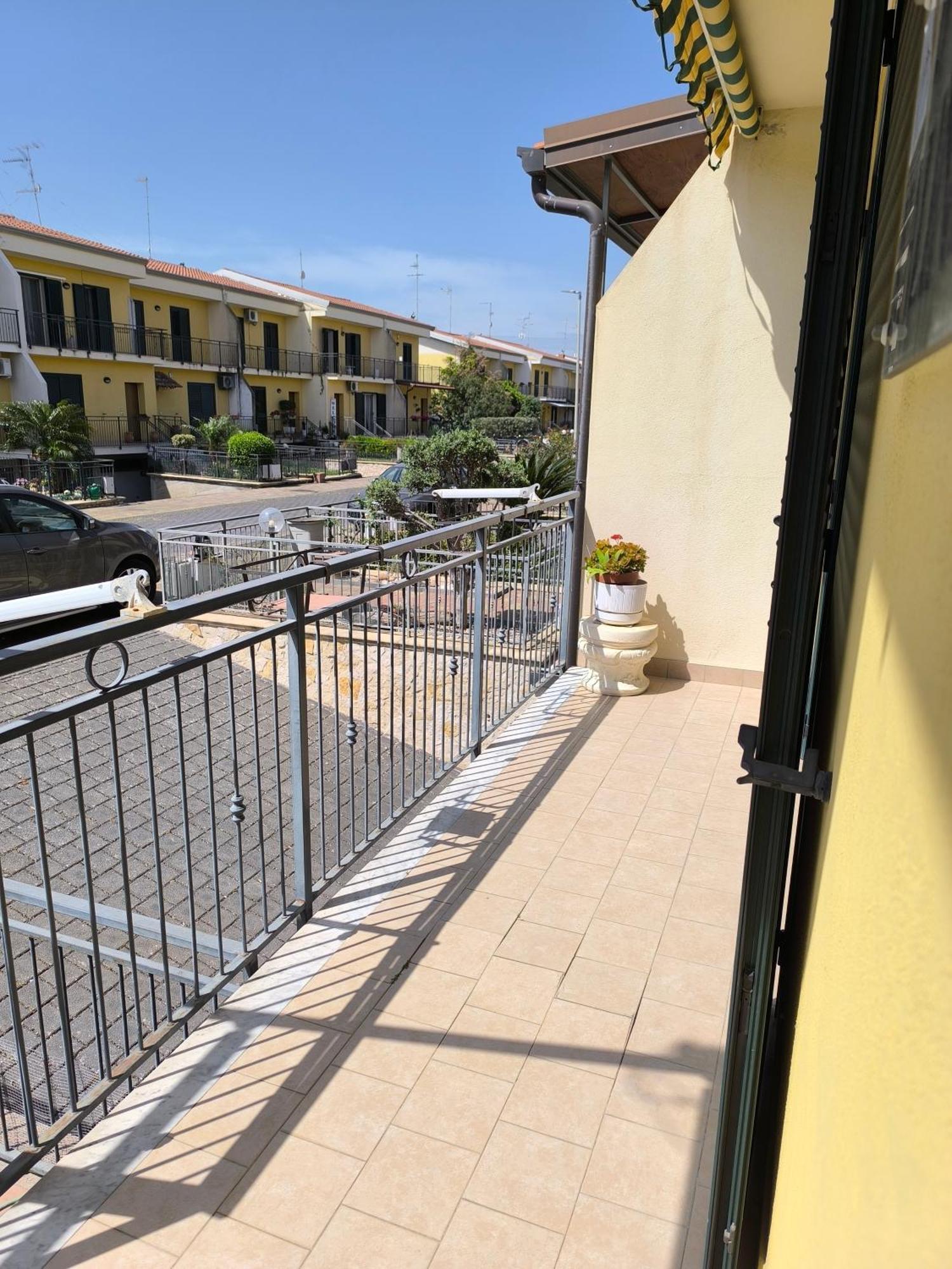 לינה וארוחת בוקר Motta SantʼAnastasia Bed & Breakfast Kalinka מראה חיצוני תמונה